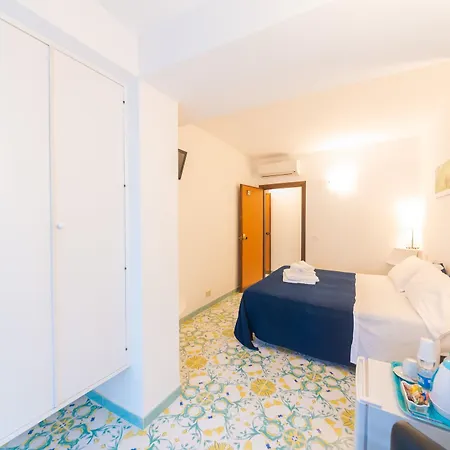 Maison Twentyfive Ischia Extérieur photo