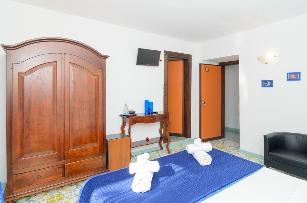 Maison Twentyfive Bed & Breakfast Ischia
