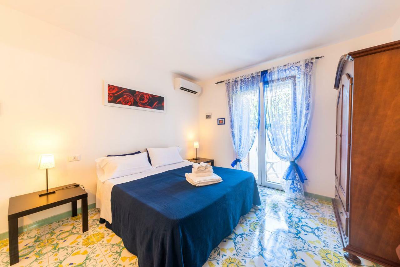 Maison Twentyfive Bed & Breakfast