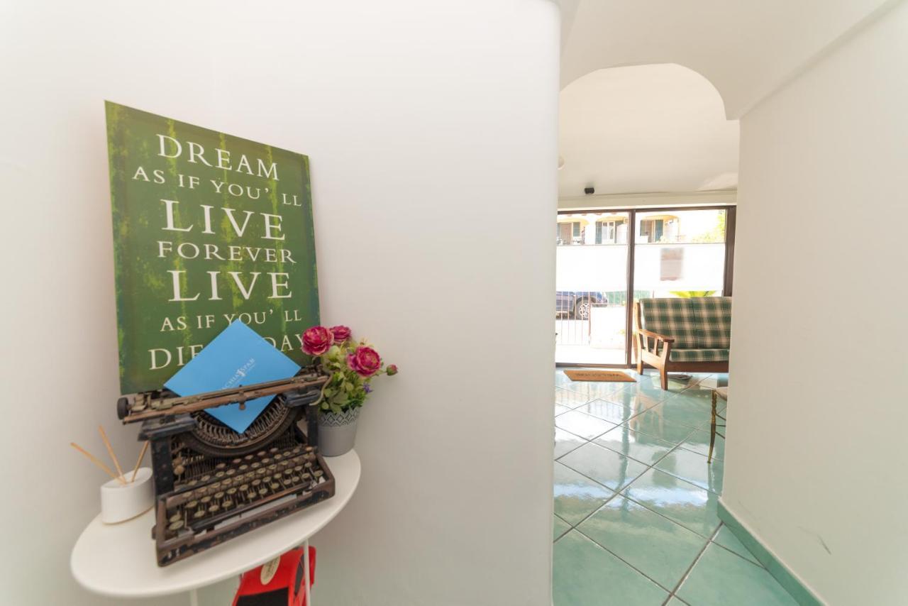 Maison Twentyfive Bed & Breakfast